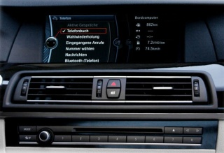 FISCON Freisprecheinrichtung Pro für BMW F-Serie [Fahrzeuge mit USB Schnittstelle in der Armlehne (SA Code: 6VC)]