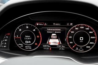 Automatische Distanzregelung (ACC) für Audi Q7 4M